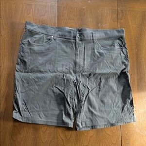 L.L. Bean Brown Men's Shorts